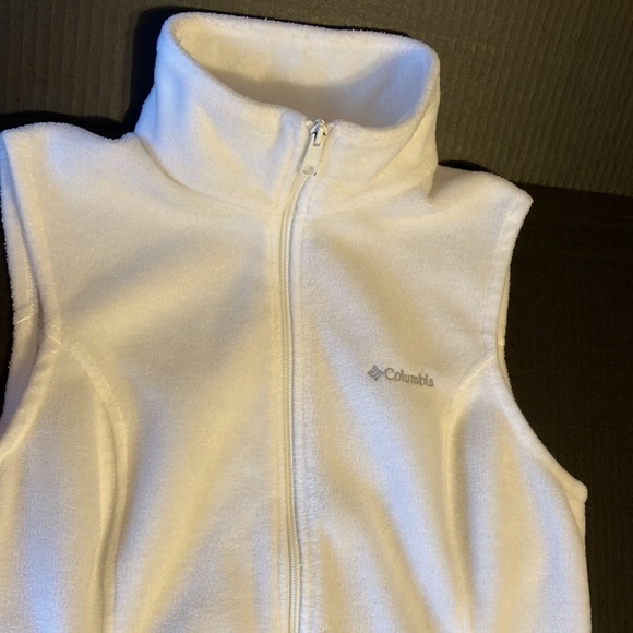Columbia Vest | off-white/cream - Picture 2 of 10